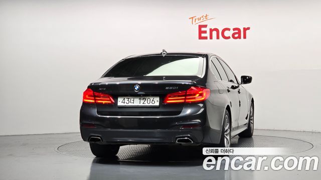 BMW 5 Series (G30) 530i xDrive M Sport Package Plus 2018 — фото 4
