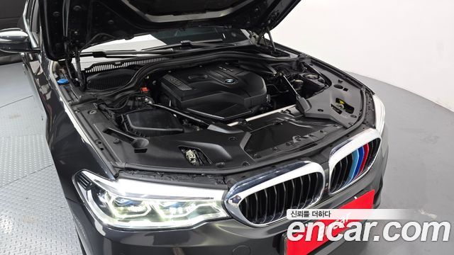 BMW 5 Series (G30) 530i xDrive M Sport Package Plus 2018 — фото 6
