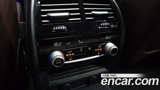 BMW 5 Series (G30) 530i xDrive M Sport Package Plus 2018 — фото 18