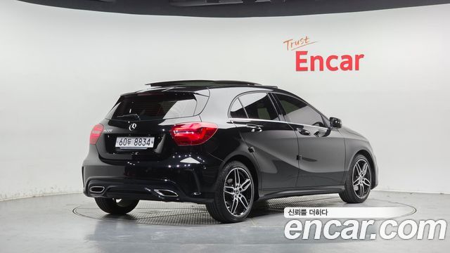 Mercedes-Benz A-Class (W176) A200 AMG Line 2018 — фото 2