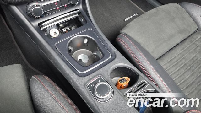 Mercedes-Benz A-Class (W176) A200 AMG Line 2018 — фото 34
