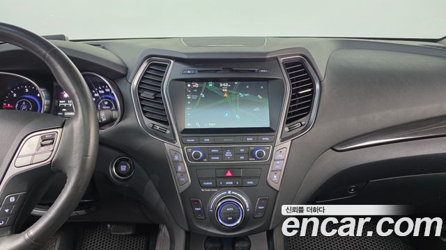 Hyundai Maxcruise Diesel(e-VGT) 2.2 2WD Exclusive Special 2015 — фото 18