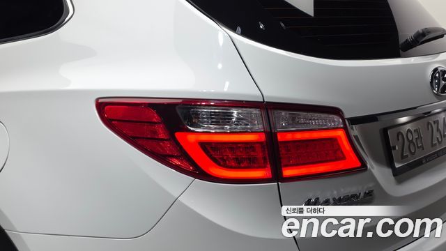 Hyundai Maxcruise Diesel(e-VGT) 2.2 2WD Exclusive Special 2015 — фото 29