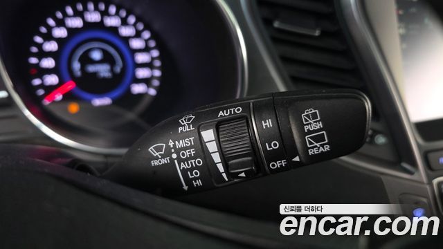 Hyundai Maxcruise Diesel(e-VGT) 2.2 2WD Exclusive Special 2015 — фото 34