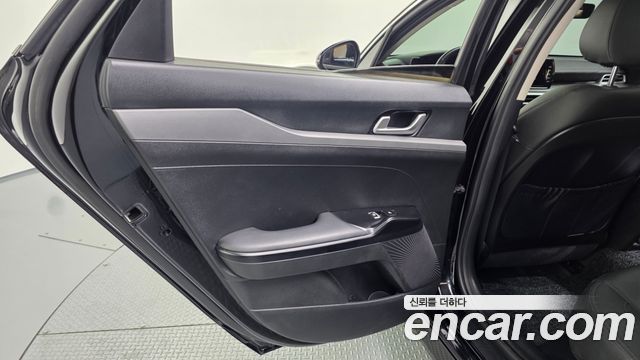 Kia K5 (III) 1.6 Turbo Prestige 2020 — фото 25