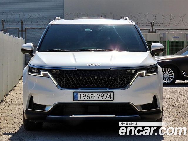 Kia Carnival (IV) Gasoline 7-Seater Noblesse