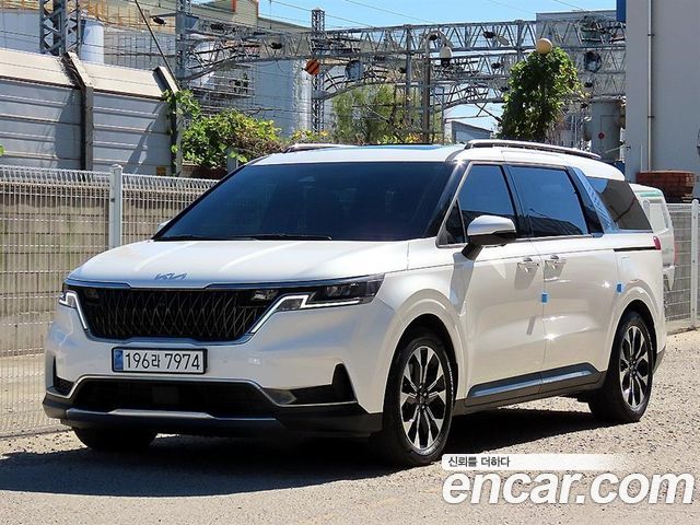 Kia Carnival (IV) Gasoline 7-Seater Noblesse 2022 — фото 2