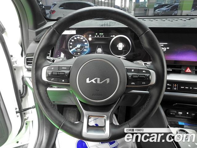 Kia Sportage (V) Gasoline 1.6 Turbo 2WD Nobleless Gravity 2023 — фото 9