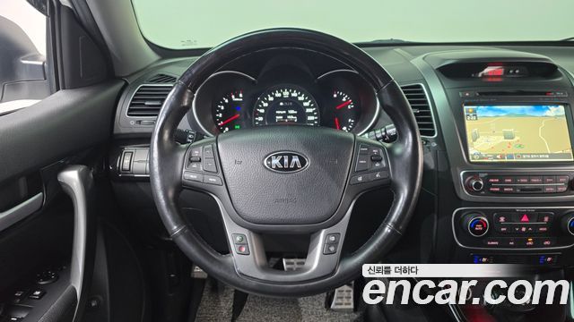 Kia Sorento R Diesel 2.0 2WD Prestige 2014 — фото 12