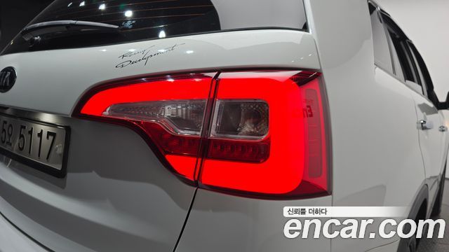 Kia Sorento R Diesel 2.0 2WD Prestige 2014 — фото 23