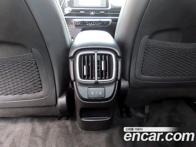 Hyundai Ioniq 6 Long Range Exclusive + 2023 — фото 20