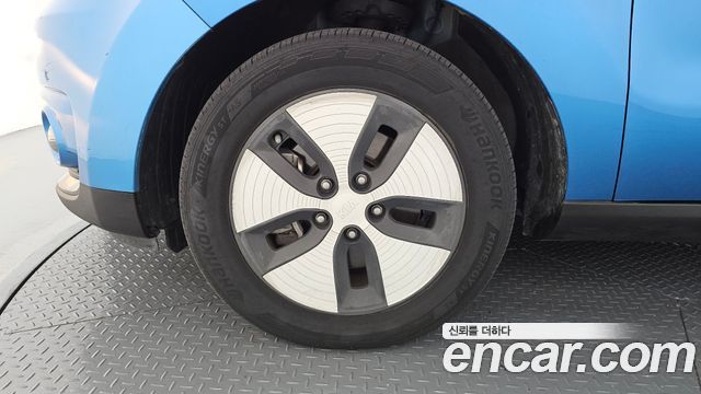 Kia Soul EV EV 2017 — фото 5