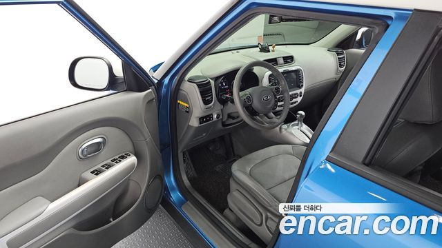 Kia Soul EV EV 2017 — фото 15