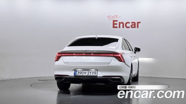Kia K8 2.5 Gasoline 2WD Noblesse 2022 — фото 4