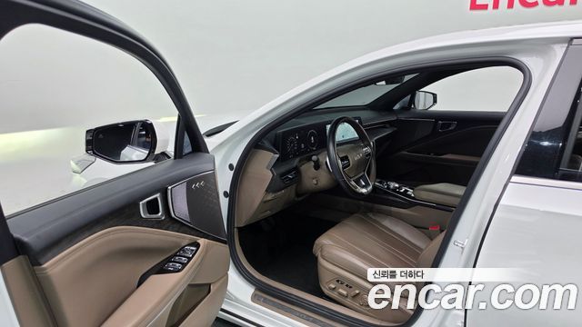 Kia K8 2.5 Gasoline 2WD Noblesse 2022 — фото 10