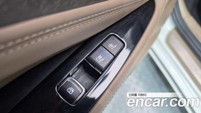 Kia K8 2.5 Gasoline 2WD Noblesse 2022 — фото 19