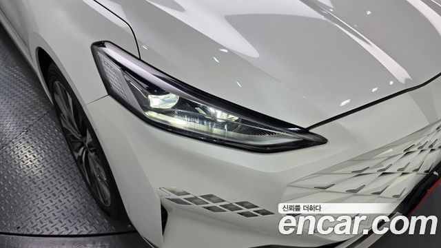 Kia K8 2.5 Gasoline 2WD Noblesse 2022 — фото 22