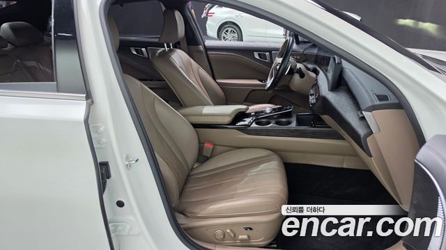 Kia K8 2.5 Gasoline 2WD Noblesse 2022 — фото 26