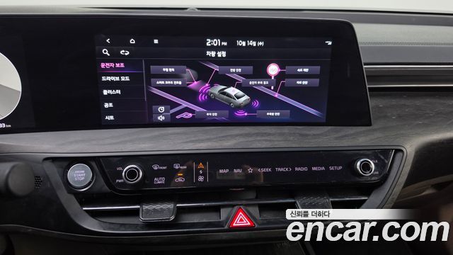 Kia K8 2.5 Gasoline 2WD Noblesse 2022 — фото 28