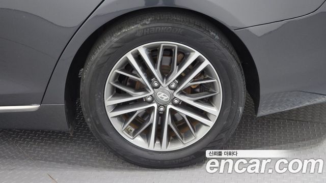 Hyundai Grandeur (IG) 3.0 LPi Dsabled Person Premium Special 2018 — фото 21