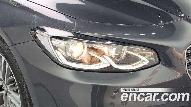 Hyundai Grandeur (IG) 3.0 LPi Dsabled Person Premium Special 2018 — фото 22