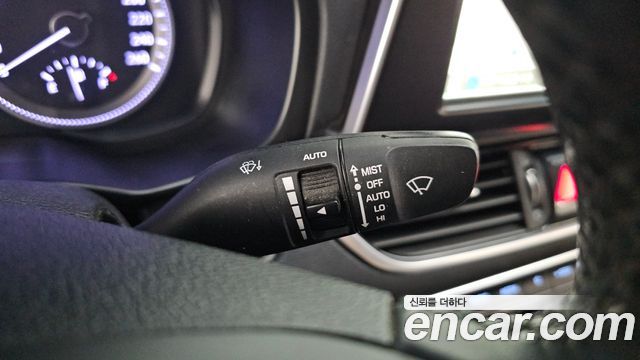 Hyundai Grandeur (IG) 3.0 LPi Dsabled Person Premium Special 2018 — фото 29