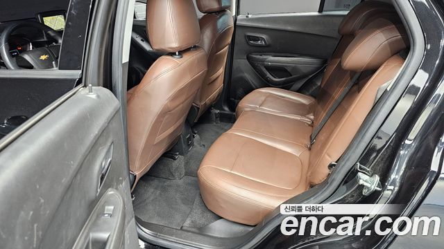 Chevrolet Trax 1.6 Diesel LS 2019 — фото 12