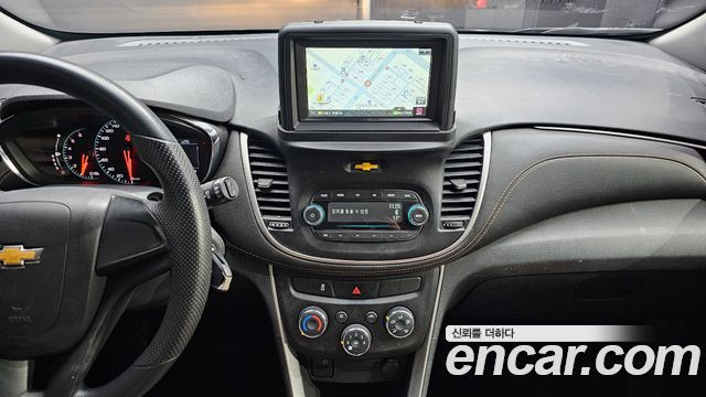 Chevrolet Trax 1.6 Diesel LS 2019 — фото 18