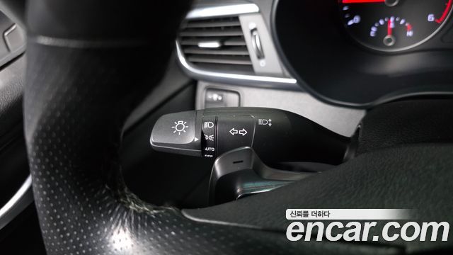 Kia K5 (II) 1.7 Diesel SX Prestige 2016 — фото 18