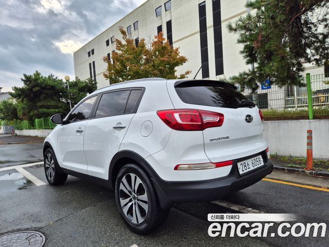 Kia Sportage R Diesel 2WD TLX High-Deluxe 2014 — фото 2