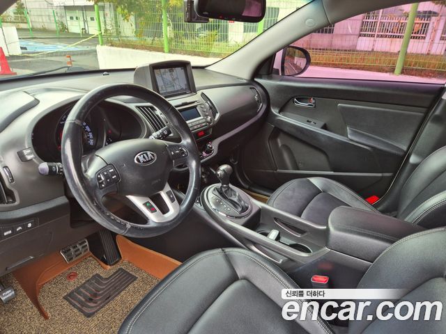 Kia Sportage R Diesel 2WD TLX High-Deluxe 2014 — фото 15