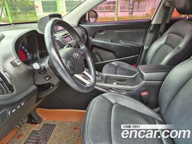 Kia Sportage R Diesel 2WD TLX High-Deluxe 2014 — фото 16
