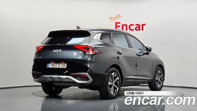 Kia Sportage Hybrid (V) Signature 4WD 2023 — фото 2