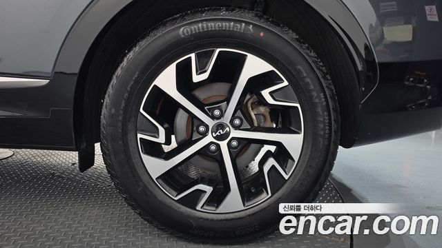 Kia Sportage Hybrid (V) Signature 4WD 2023 — фото 21