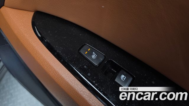 Kia Sportage Hybrid (V) Signature 4WD 2023 — фото 35
