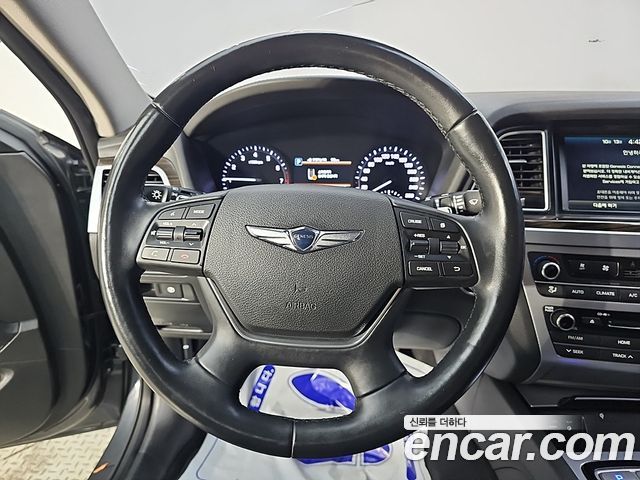 Genesis G80 3.3 GDI Luxury 2018 — фото 16
