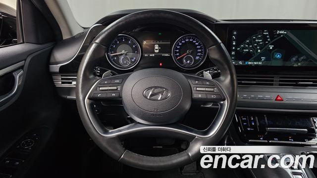 Hyundai Grandeur (IG) 3.0 LPi Rent Car Modern 2022 — фото 13