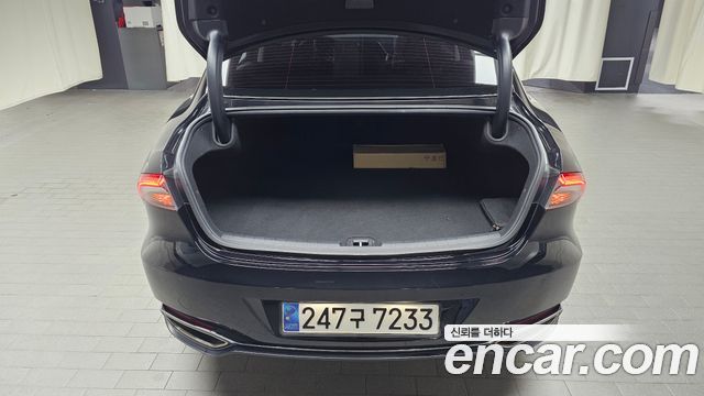 Hyundai Grandeur (IG) 3.0 LPi Rent Car Modern 2022 — фото 16