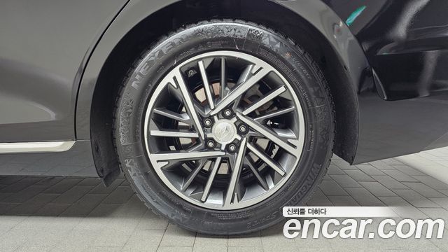 Hyundai Grandeur (IG) 3.0 LPi Rent Car Modern 2022 — фото 21