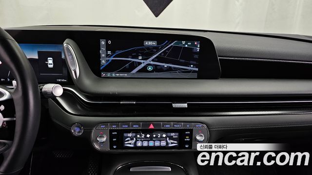 Genesis G90 (RS4) Gasoline 3.5 Turbo AWD 2022 — фото 14