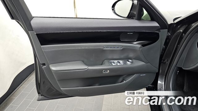 Genesis G90 (RS4) Gasoline 3.5 Turbo AWD 2022 — фото 24