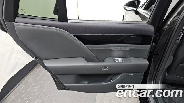 Genesis G90 (RS4) Gasoline 3.5 Turbo AWD 2022 — фото 25