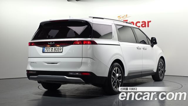 Kia Carnival (IV) Gasoline 11-Seater Prestige 2023 — фото 2