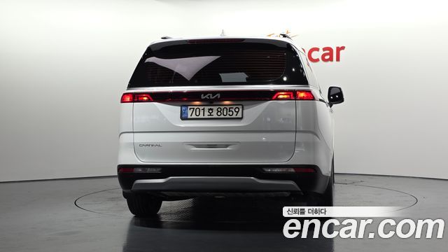 Kia Carnival (IV) Gasoline 11-Seater Prestige 2023 — фото 4