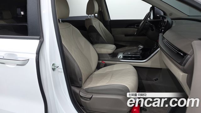 Kia Carnival (IV) Gasoline 11-Seater Prestige 2023 — фото 11