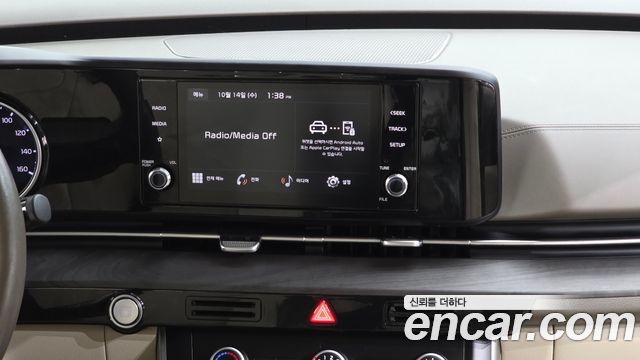 Kia Carnival (IV) Gasoline 11-Seater Prestige 2023 — фото 14
