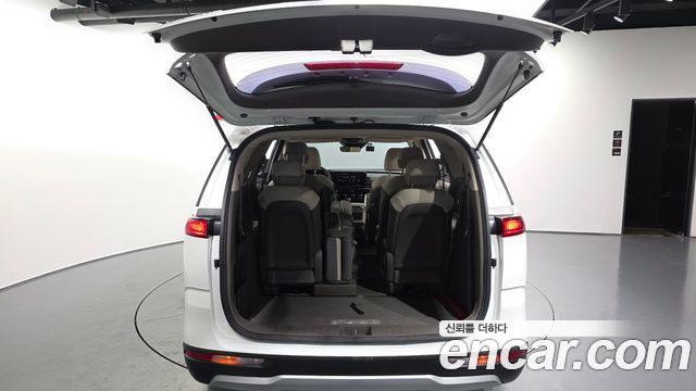 Kia Carnival (IV) Gasoline 11-Seater Prestige 2023 — фото 20