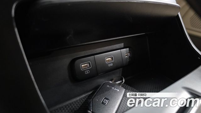 Kia Carnival (IV) Gasoline 11-Seater Prestige 2023 — фото 26