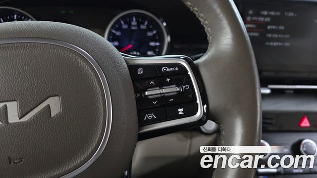 Kia Carnival (IV) Gasoline 11-Seater Prestige 2023 — фото 34