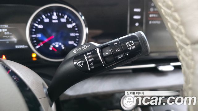 Kia Carnival (IV) Gasoline 11-Seater Prestige 2023 — фото 39